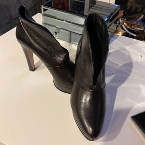 Boss heeled ankle boots -size 6 - black leather